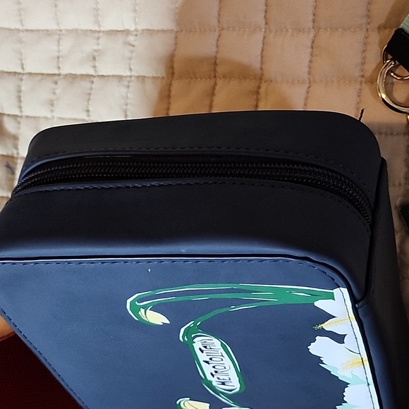 Darphin x Paris Marie Doazon Metropolitan square pound and Keys Holder/Mirror - Picture 5 of 8